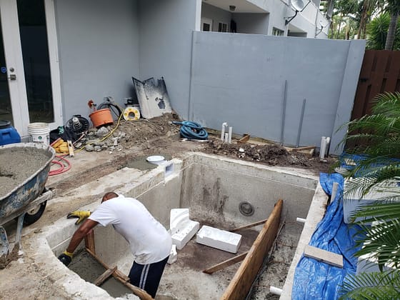 Pool & Deck Remodeling - Pools Finishing Inc.