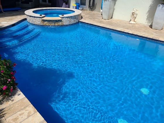 Pool Resurfacing - Florida Stucco GEM Azure Blue - Pools Finishing Inc.